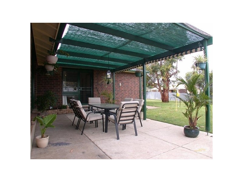 6 Stephen Crescent, Christie Downs SA 5164