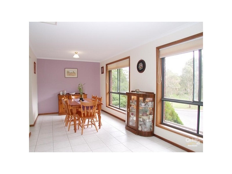 18 Peppermint Grove, Aberfoyle Park SA 5159