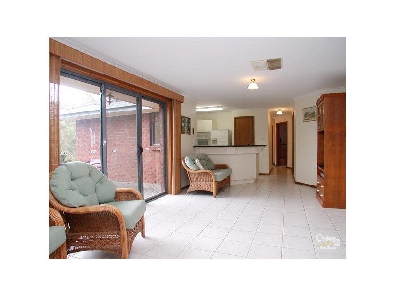 18 Peppermint Grove, Aberfoyle Park SA 5159