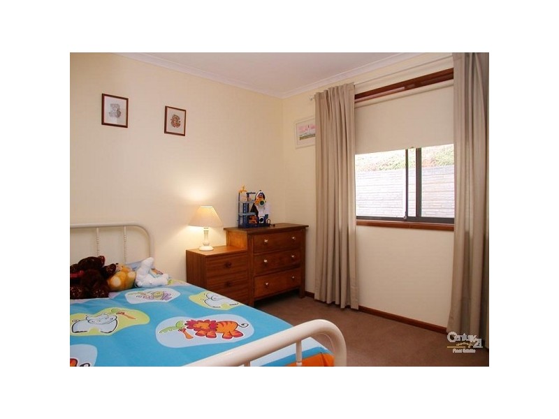 18 Peppermint Grove, Aberfoyle Park SA 5159