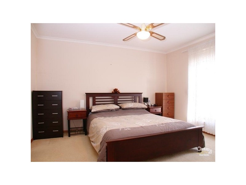 5 Phoenix Crescent, Old Reynella SA 5161