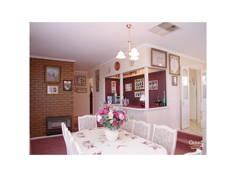 99 Braeside Avenue, Seacombe Heights SA 5047