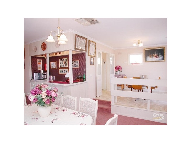 99 Braeside Avenue, Seacombe Heights SA 5047