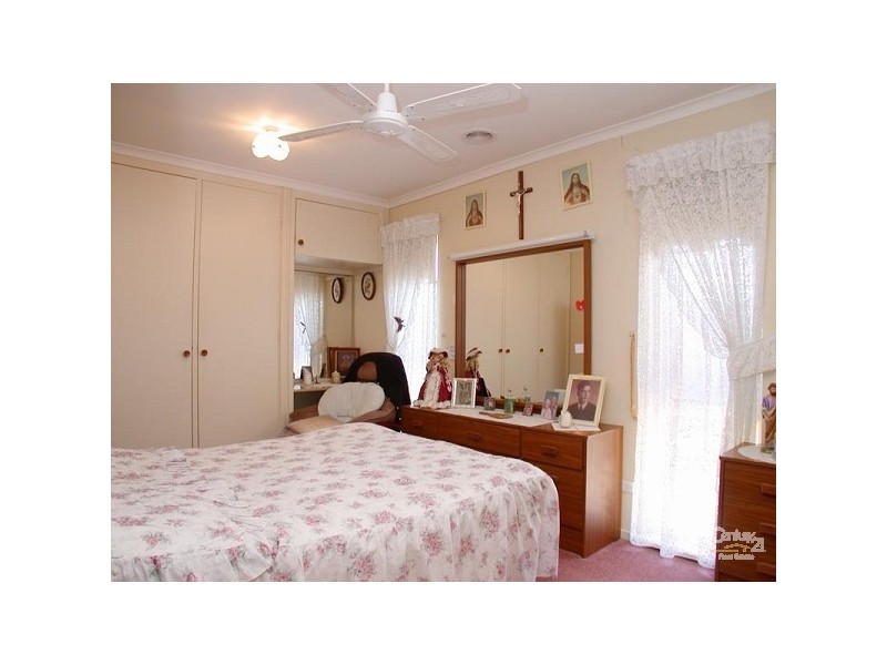 99 Braeside Avenue, Seacombe Heights SA 5047