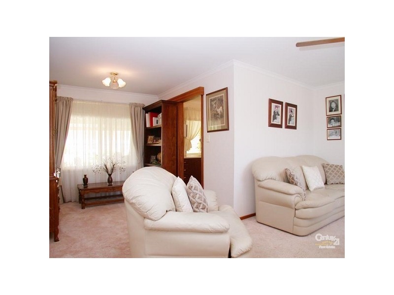 88 Mawson Cct, Woodcroft SA 5162