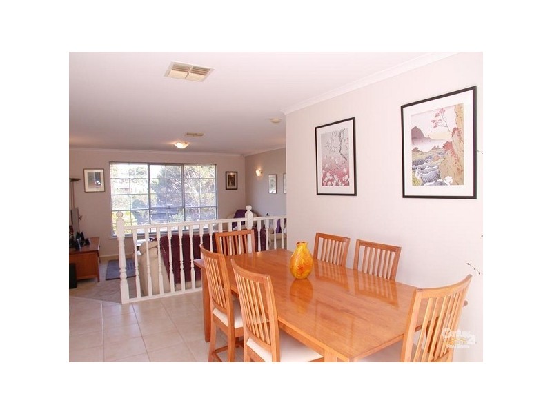 2 Karoola Court, Hallett Cove SA 5158