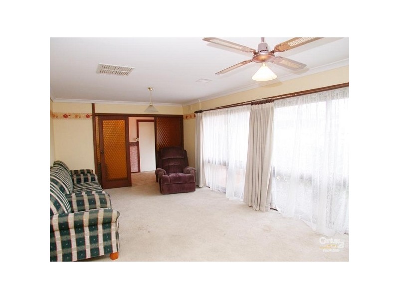 18 Burns Court, Morphett Vale SA 5162