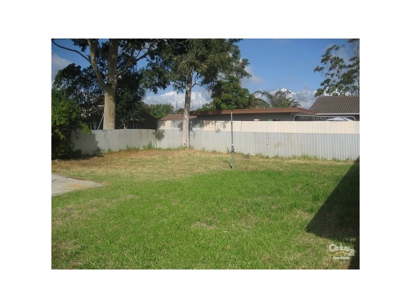 6 Lindsay Drive, Morphett Vale SA 5162