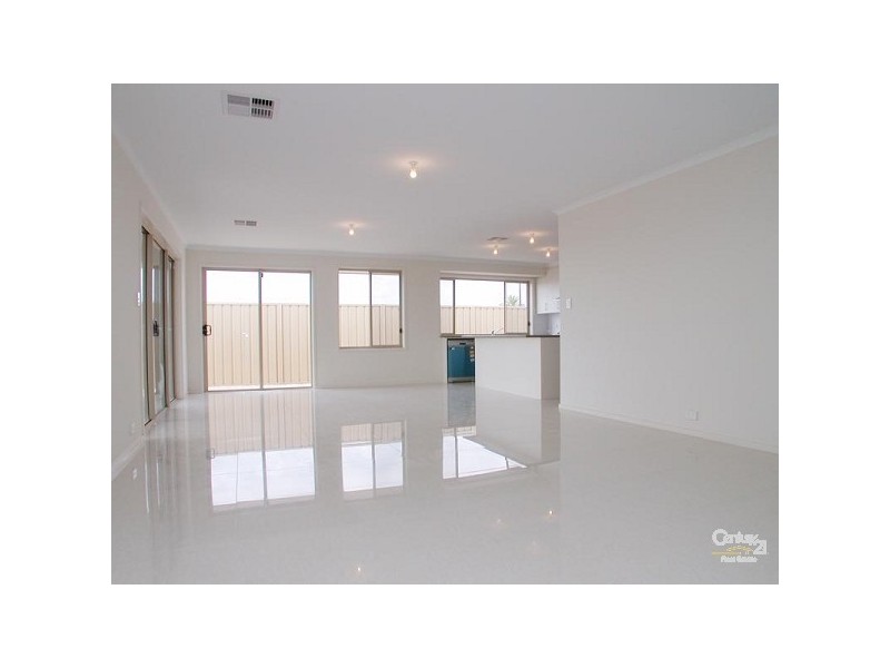 41 South Pacific Drive, Seaford Meadows SA 5169