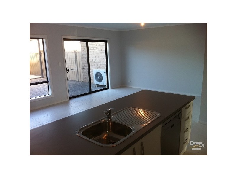 2/56 Atlantis Avenue, Seaford Meadows SA 5169