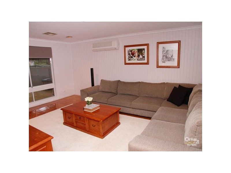 38 Glenalvon Drive, Flagstaff Hill SA 5159