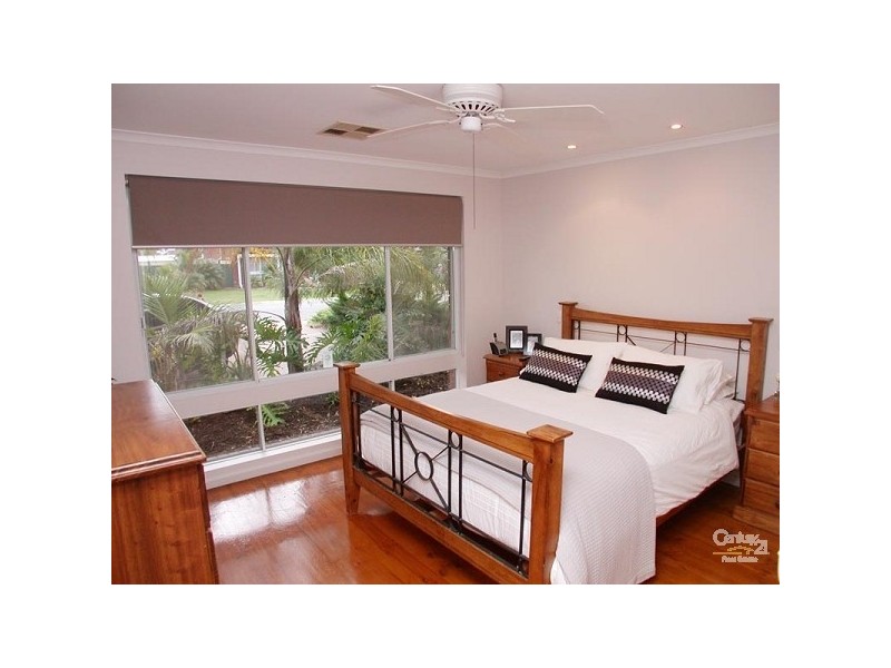 38 Glenalvon Drive, Flagstaff Hill SA 5159