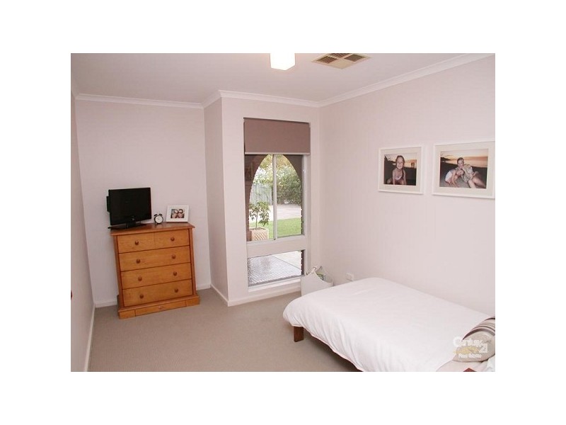 38 Glenalvon Drive, Flagstaff Hill SA 5159