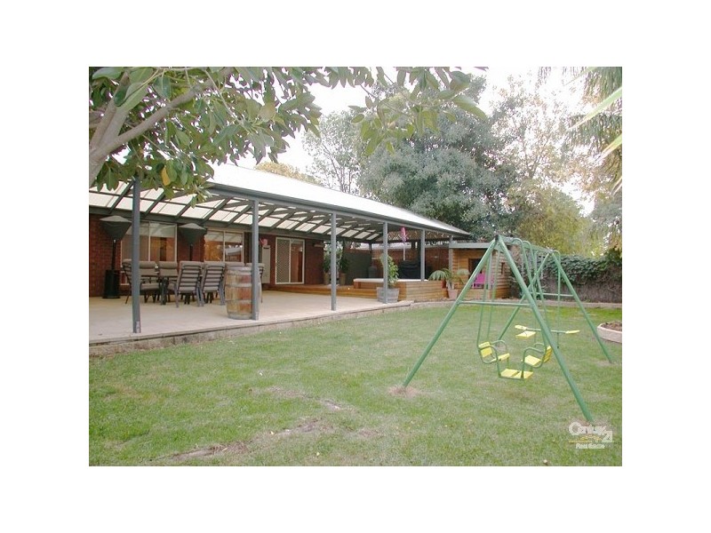 38 Glenalvon Drive, Flagstaff Hill SA 5159