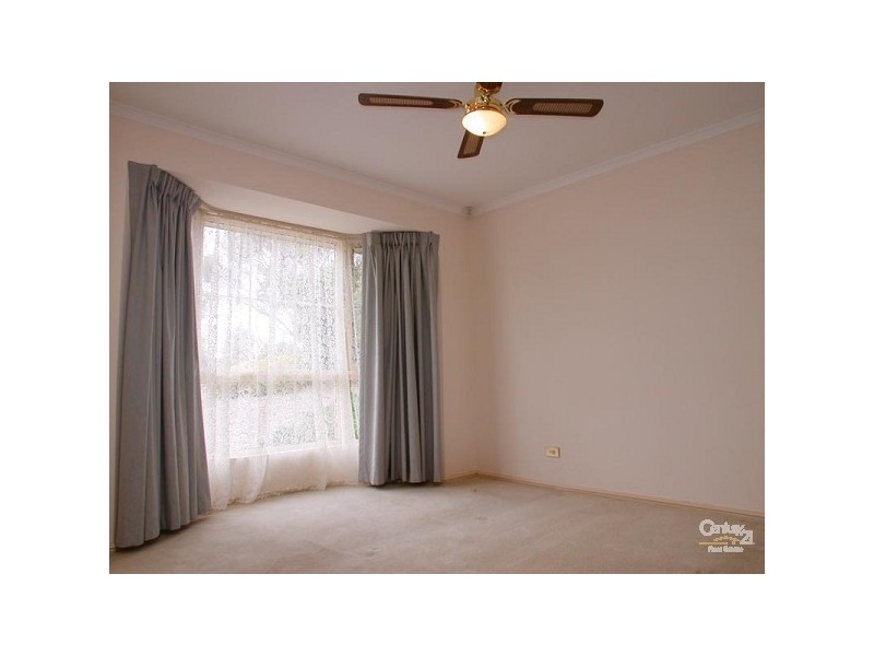 72 Reynell Road, Woodcroft SA 5162