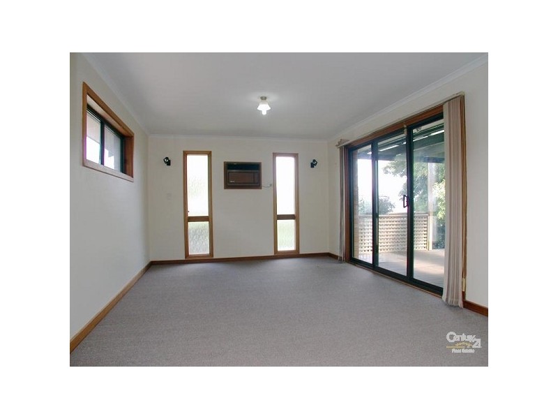 16 Cocks Avenue, Morphett Vale SA 5162