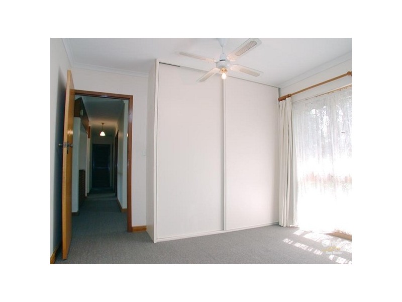 16 Cocks Avenue, Morphett Vale SA 5162