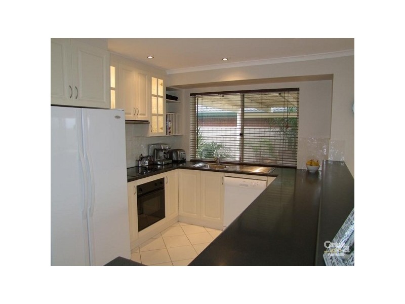 5 Aloisi Ct, Woodcroft SA 5162