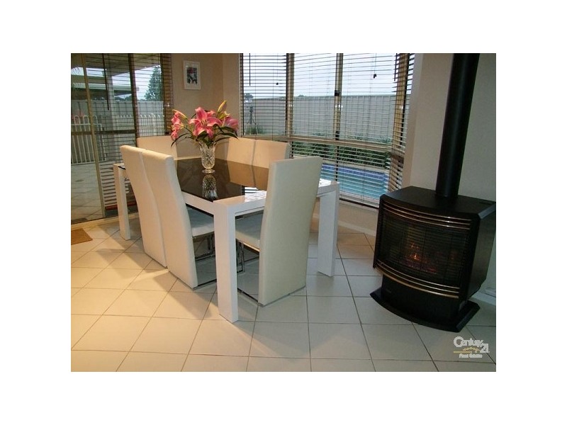 5 Aloisi Ct, Woodcroft SA 5162