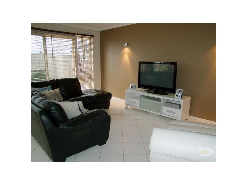 5 Aloisi Ct, Woodcroft SA 5162