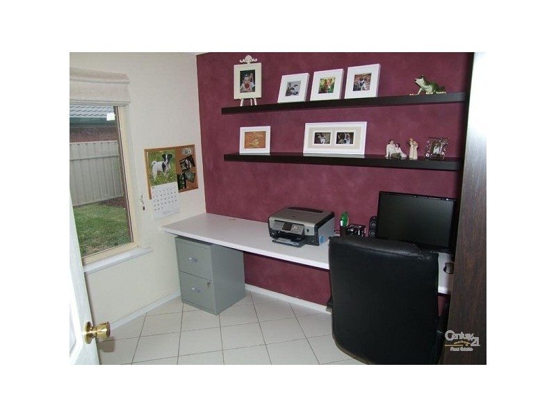 5 Aloisi Ct, Woodcroft SA 5162