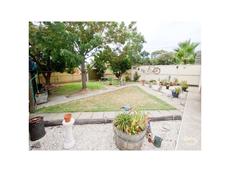 7 Andrew Street, Christie Downs SA 5164