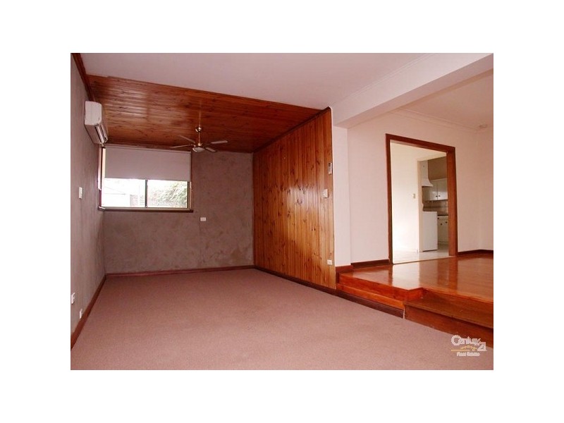 6 Lawrence Street, Morphett Vale SA 5162