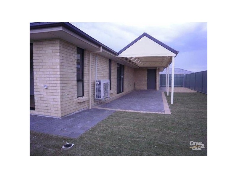 24 Moss Court, Aldinga Beach SA 5173