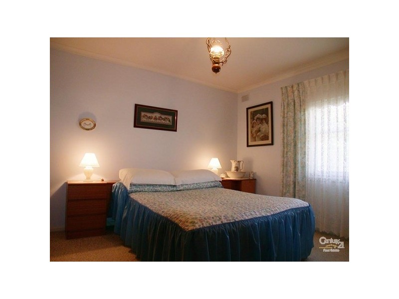 4 Alexis Street, Christie Downs SA 5164