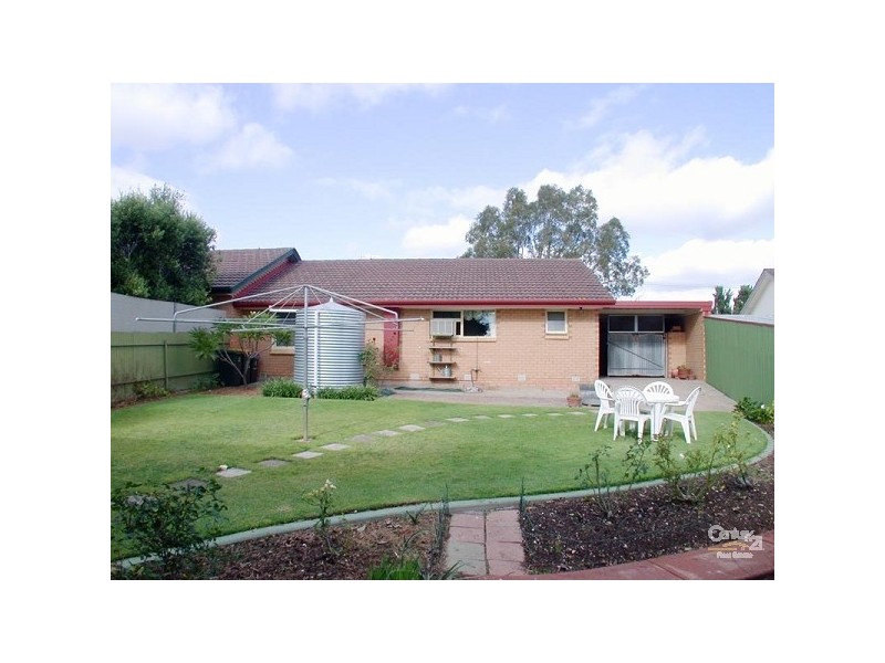 4 Alexis Street, Christie Downs SA 5164