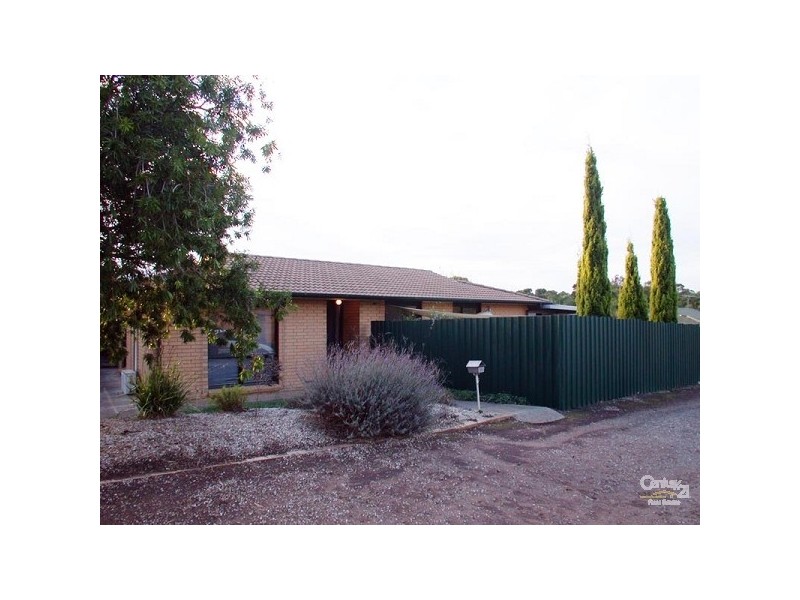 33 Troutbeck Crescent, Huntfield Heights SA 5163