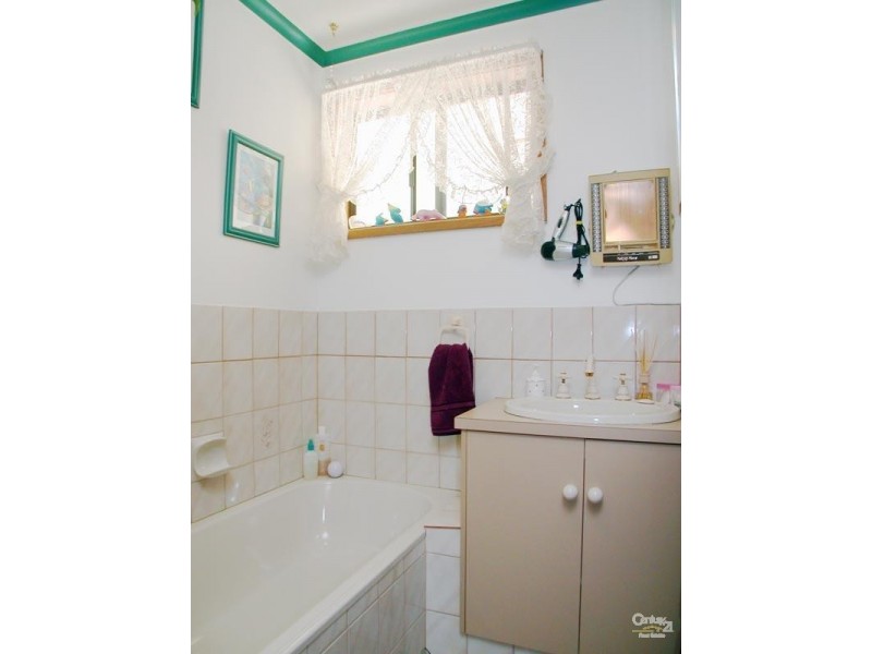 2 Glamis Court, Noarlunga Downs SA 5168