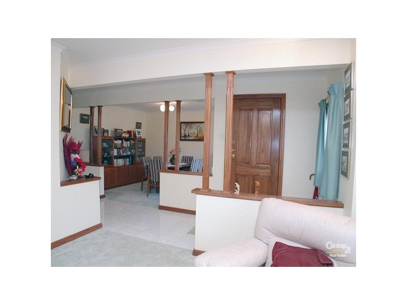 17 Gleneagles Road, Aberfoyle Park SA 5159
