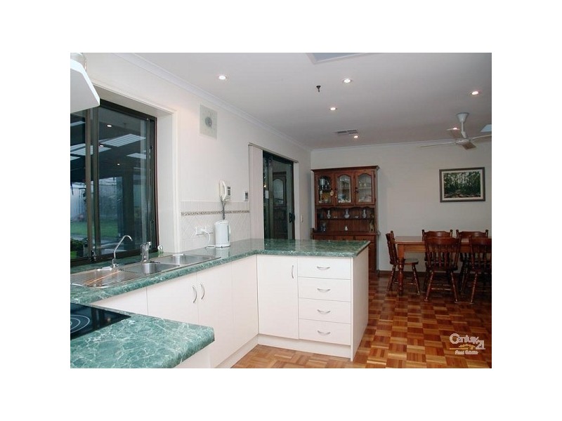 4 Charlotte Drive, Morphett Vale SA 5162