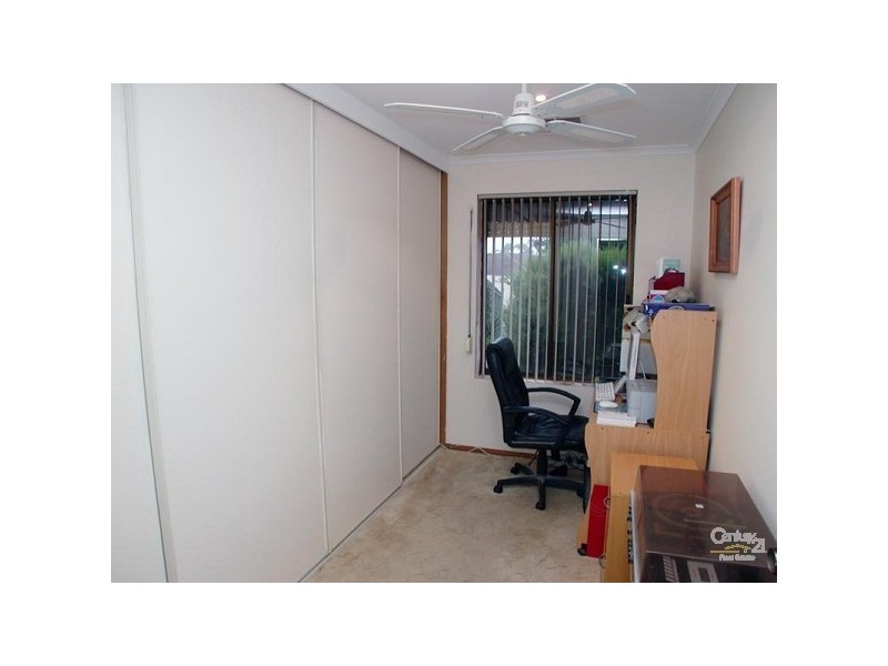 4 Charlotte Drive, Morphett Vale SA 5162