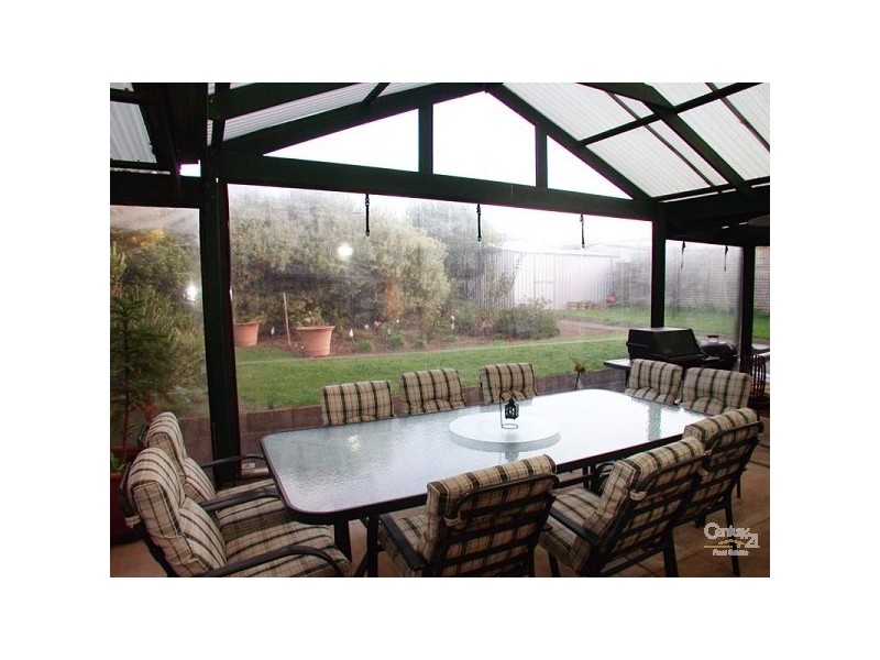 4 Charlotte Drive, Morphett Vale SA 5162