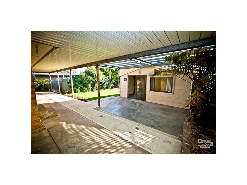 9 Charles Street, Christie Downs SA 5164