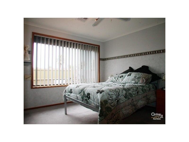 8 Foxfield Drive, Onkaparinga Hills SA 5163