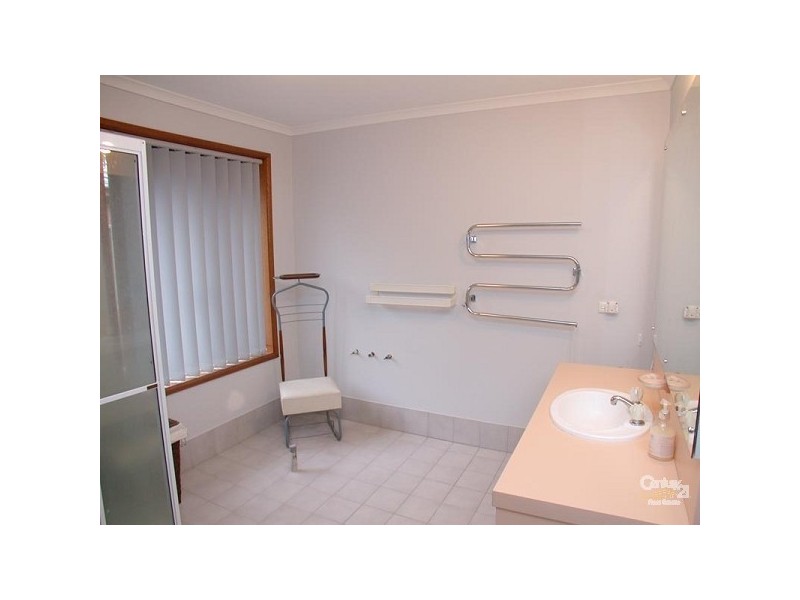 8 Foxfield Drive, Onkaparinga Hills SA 5163