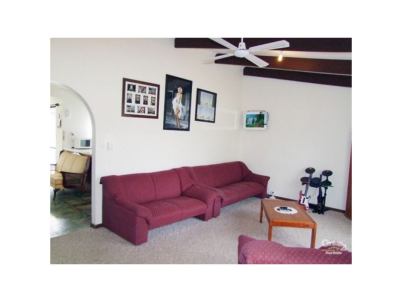 4 Nicol Street, Mclaren Vale SA 5171