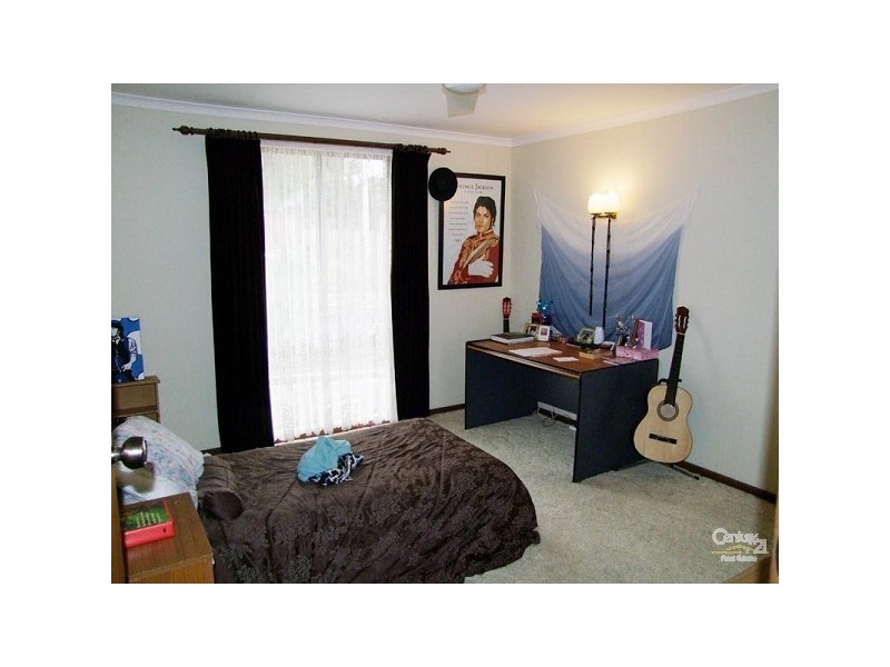 4 Nicol Street, Mclaren Vale SA 5171