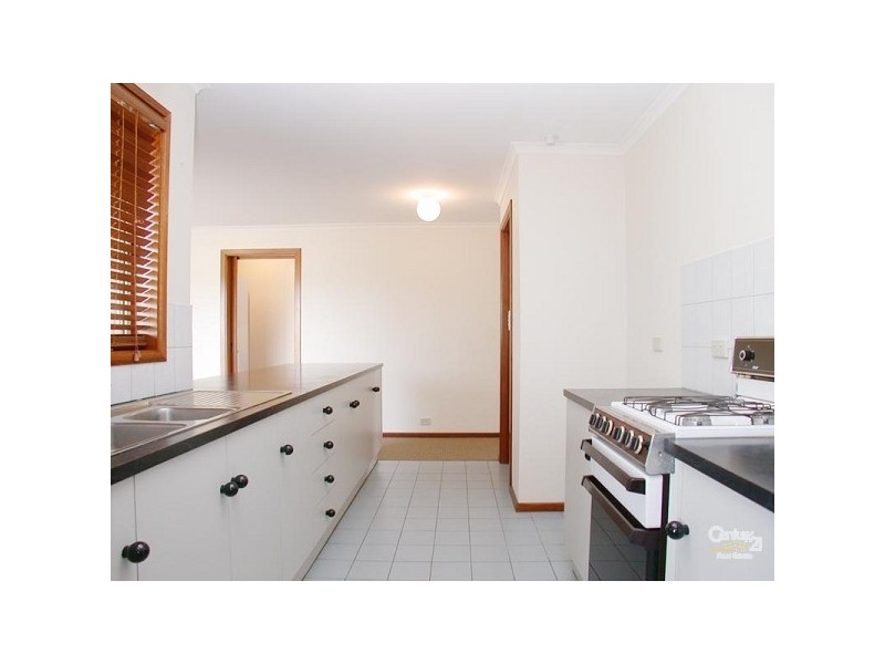 16 Sir James Hardy  Way, Woodcroft SA 5162