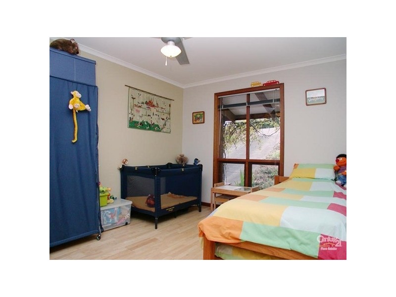 20 Vaucluse Drive, Happy Valley SA 5159