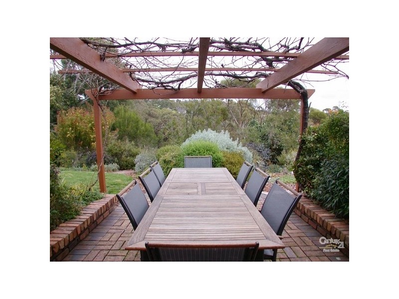 20 Vaucluse Drive, Happy Valley SA 5159