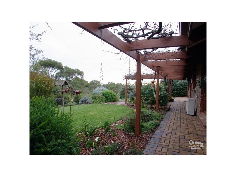 20 Vaucluse Drive, Happy Valley SA 5159