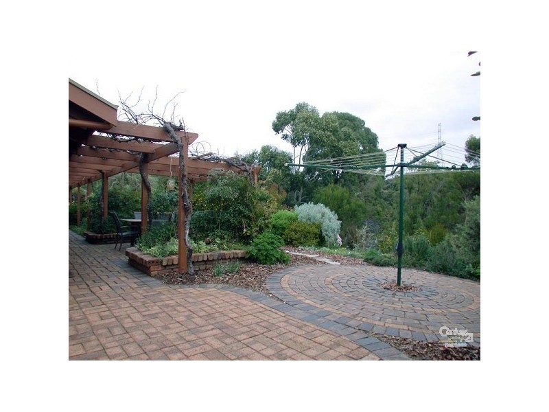 20 Vaucluse Drive, Happy Valley SA 5159