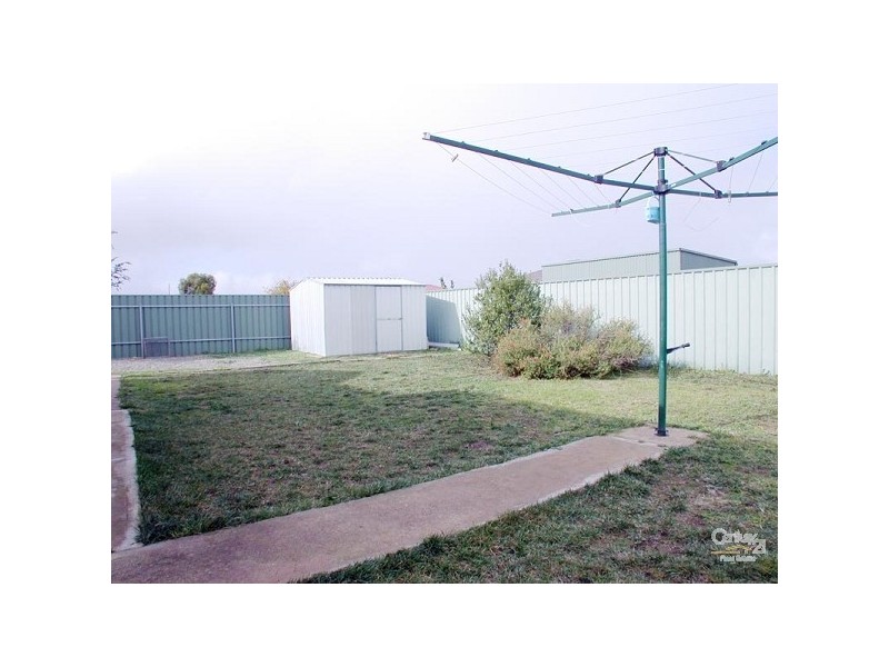 8 Dolphin Blvd, Aldinga Beach SA 5173
