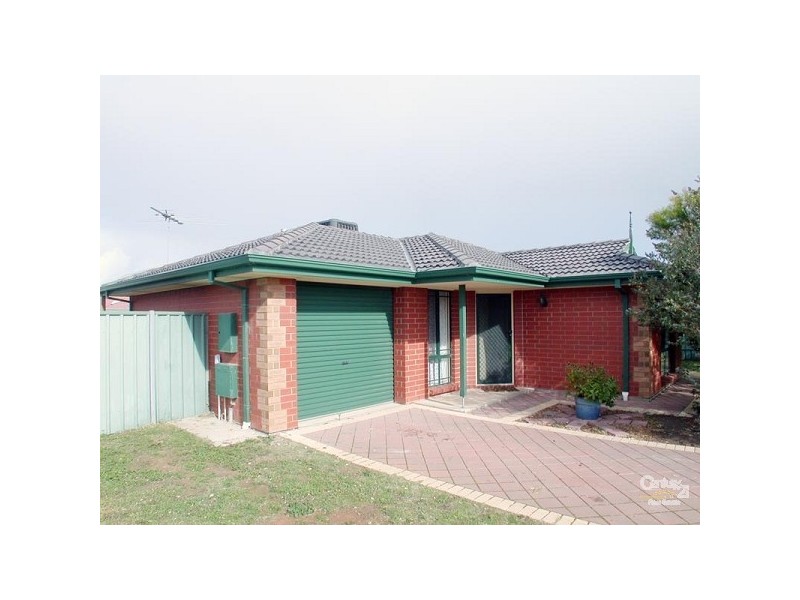8 Dolphin Blvd, Aldinga Beach SA 5173