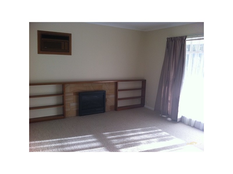 2 Hills Road, Eden Hills SA 5050