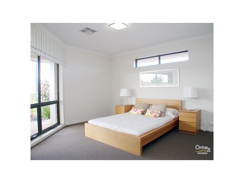 18 Wild Orchid, Aldinga Beach SA 5173